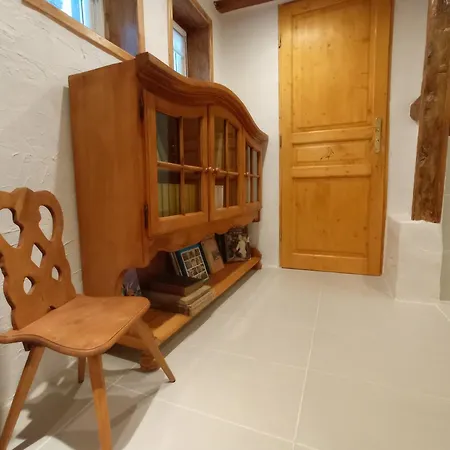 La Cigogne Doree De Charme 4 Etoiles Apartmán *